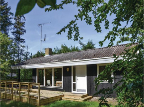 Three-Bedroom Holiday Home in Vejby